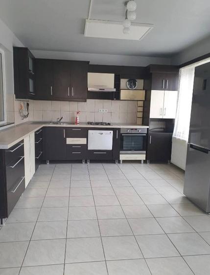 Casă cu 4 camere în Băile Miercurea