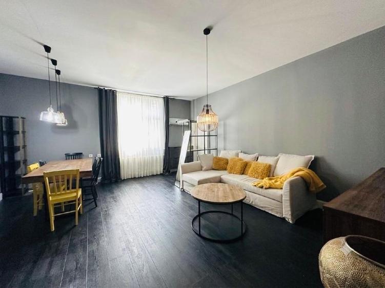Apartament cu 3 camere decomandat în Andrei Mureșanu