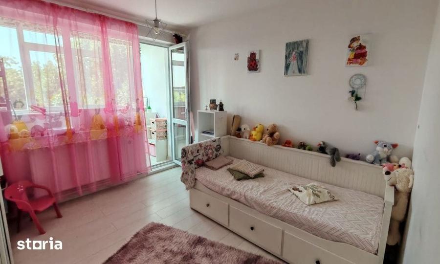 Apartament cu 3 camere decomandat în Țiglina 2