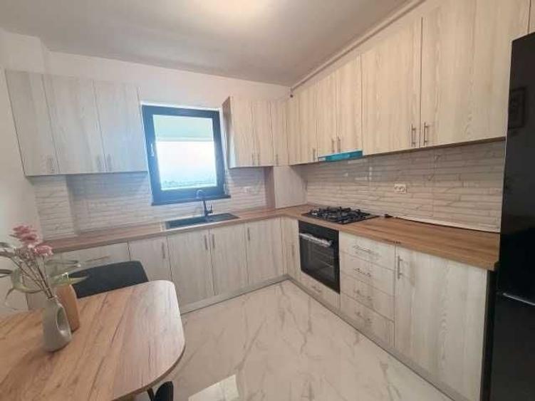 Apartament cu 2 camere decomandat în Militari