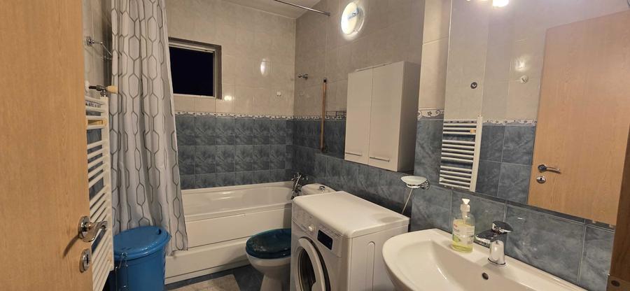 Apartament cu 2 camere decomandat în Dumbrăvița