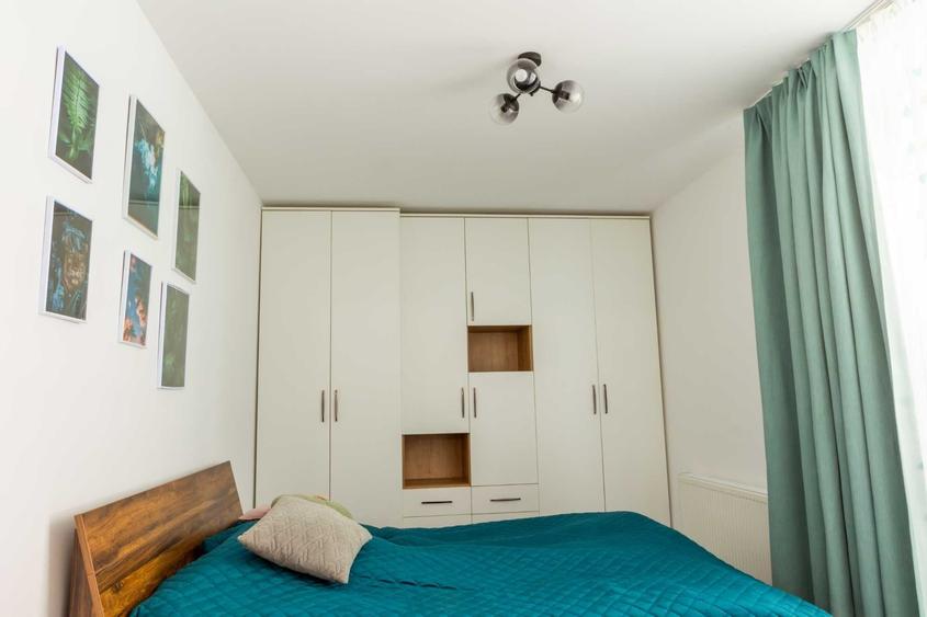 Apartament cu 3 camere decomandat în Baciu