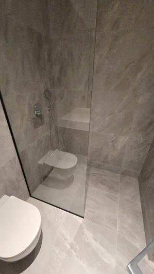 Apartament cu 3 camere decomandat în Herăstrău