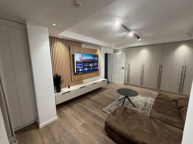 Apartament cu 2 camere semidecomandat în Ultracentral