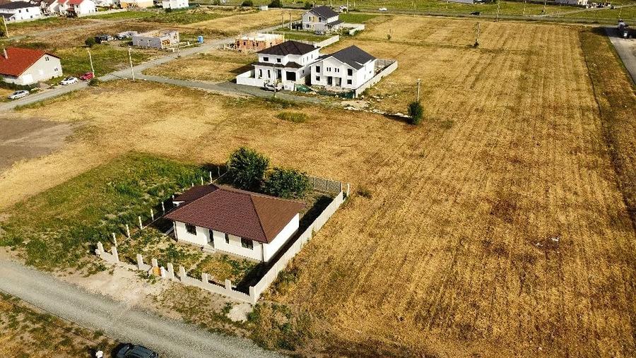 Casă cu Teren 503 Mp în Moșnița Veche
