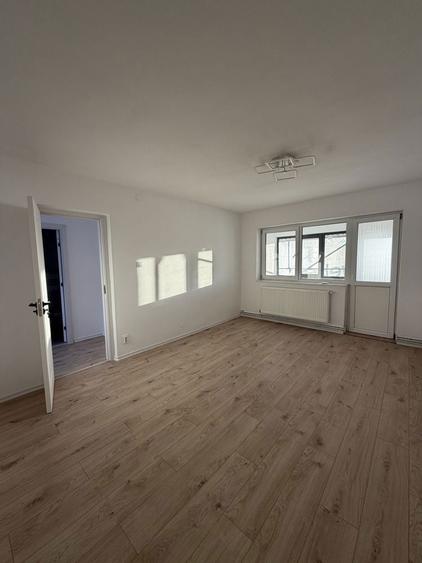 Apartament 2 camere Moreni - 3