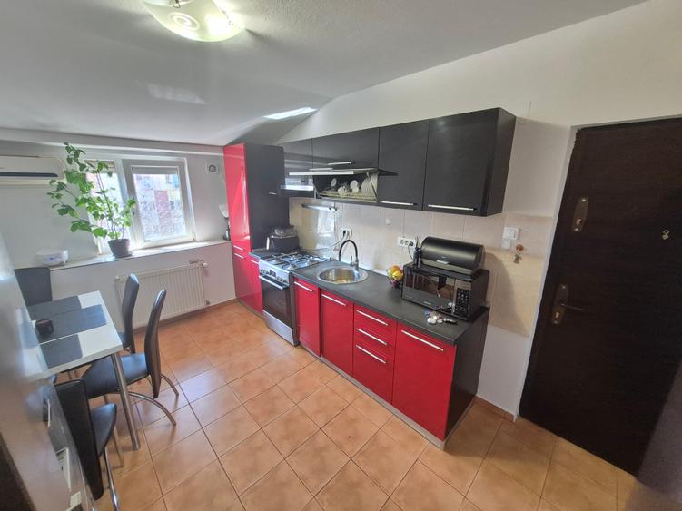 2 Cam-Sagului--7 Min Spitalul Judetean-Mobilat--Centrala-54 MP-75.000 Eur - 2