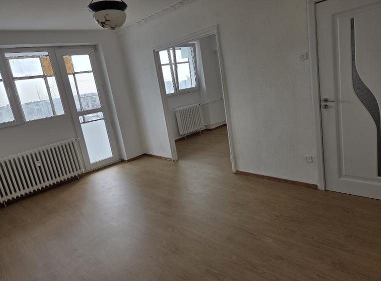 Drumul Taberei - 3 minute Metrou Valea Ialomitei - Apartament 3 camere confort 1 - 5