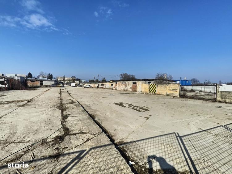 Inchiriere platforma betonata, 2000 mp + cladire 130mp - 1