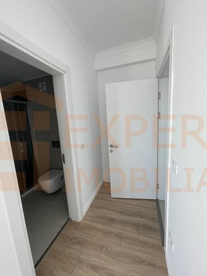 Un colt de liniste cu vedere la ritmul orasului – INEL II - 15