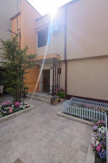 Vila 6 Camere P/1 Zona Faleză Nord - 7