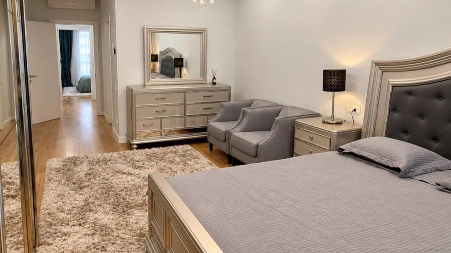 Apartament cu 3 camere decomandat, mobilat în Herăstrău