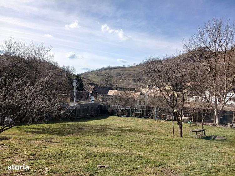 Casa saseasca de vanzare in Richis - 3