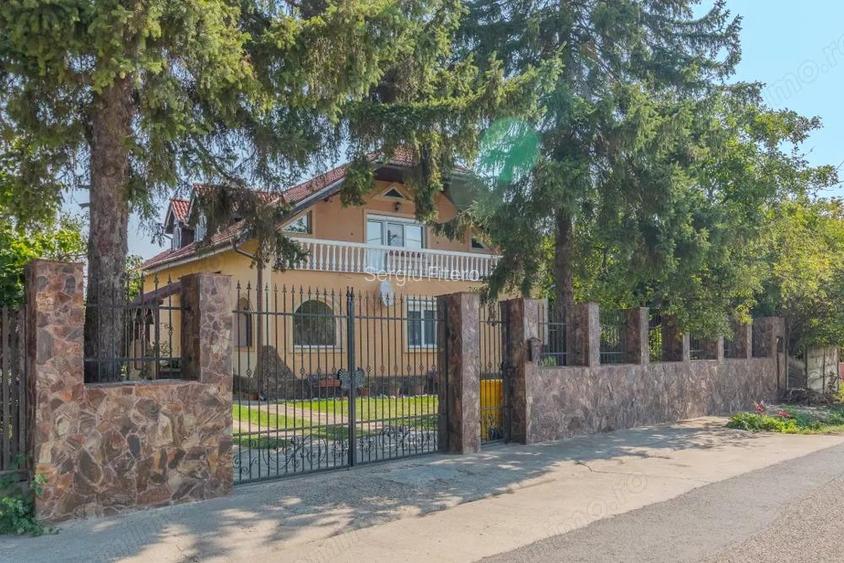 Casa spa?ioasa P+E, Santaul Mic com. Bors