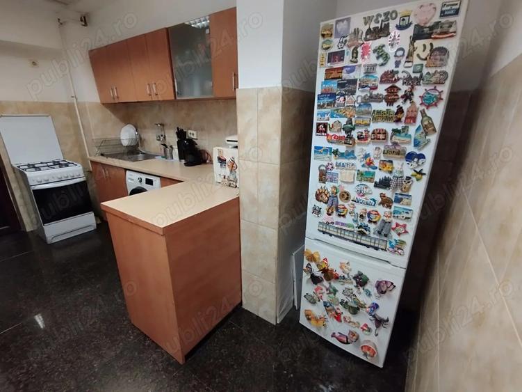 Vanzare apartament 3 CAMERE - CENTRAL - 2