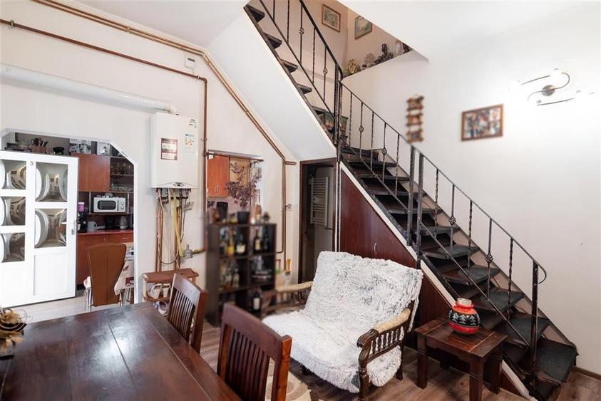 RECO Casa cu 3 Camere la Curte Comuna, Central, Oradea - 7