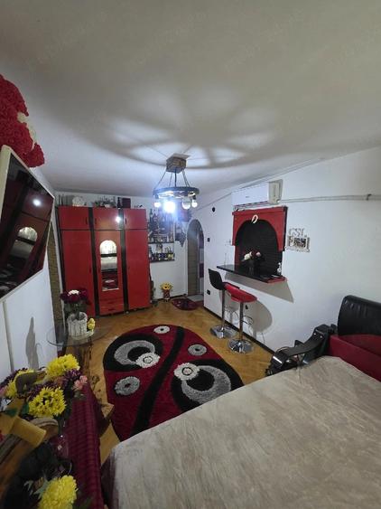 vand apartament 2 camere semidecomandat - 8