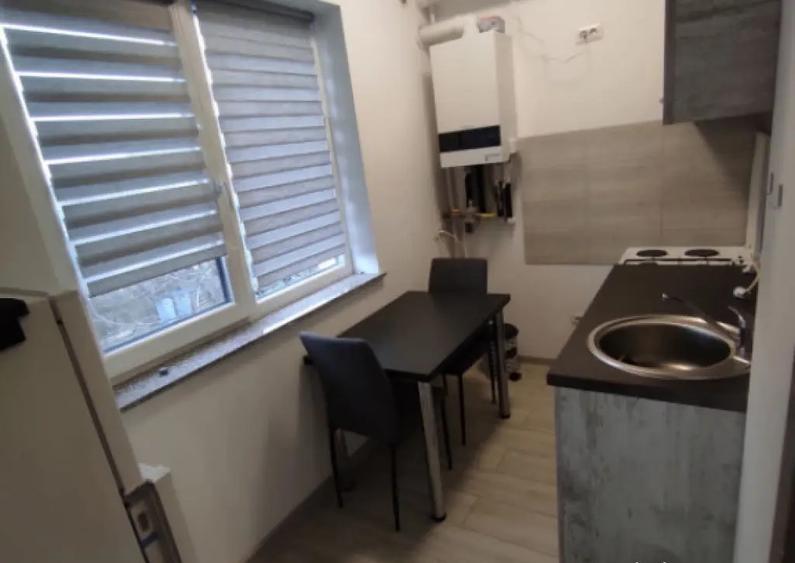 Apartament 2 camere, 43 mp, zona Centru - 4