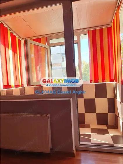 Vindem garsoniera in zona Traian , etaj 2 - 8