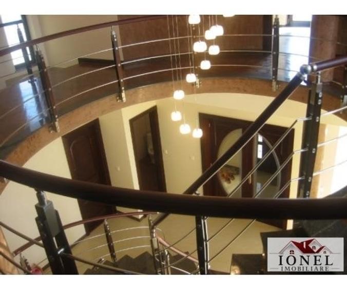 Vila de vanzare in Alba Iulia -2650 mp teren - 8