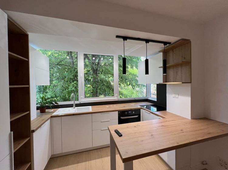 Apartament modern, 3 camere - prima inchiriere(sau 2 camere +birou) - 1