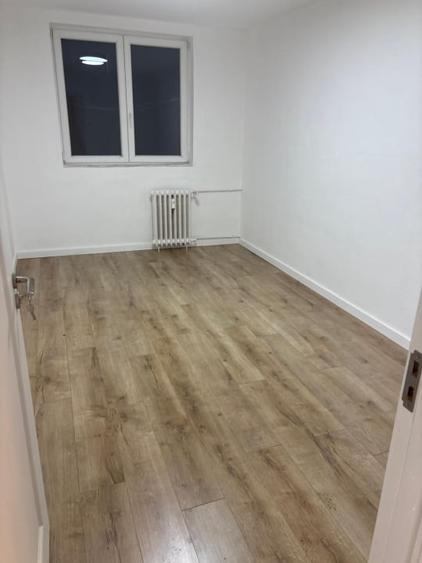 2 camere Titan Parc - Metrou - 3