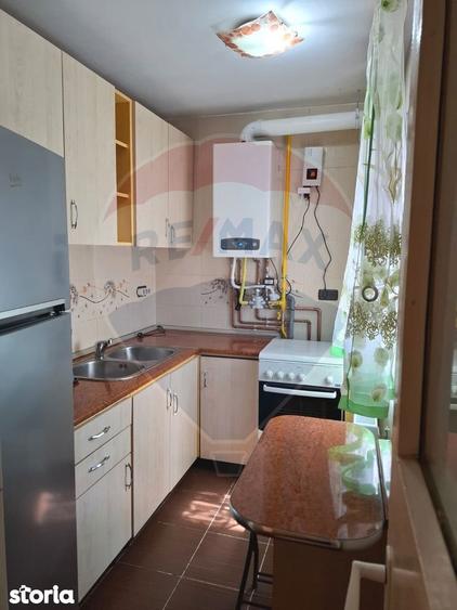 Garsoniera de inchiriat, cu centrala termica, zona Voinicilor Micalaca - 6
