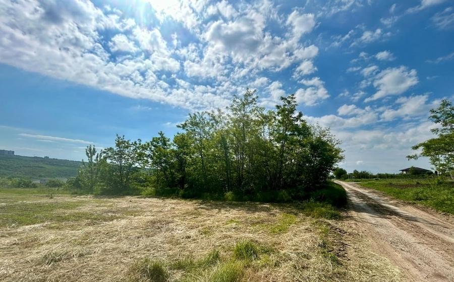 Teren agricol intravilan de 522 mp, în Central