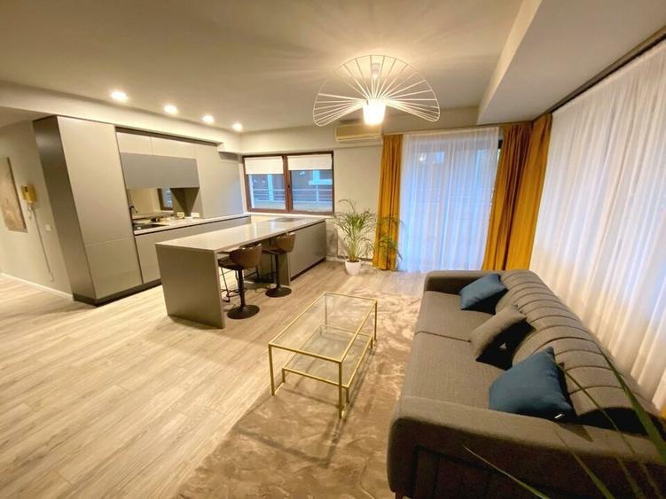 Apartament superb, renovat cu terasa de 45 mp// Dorobanti Capitale - 2