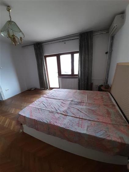 Vanzare casa 5 camere zona Schuller - 8