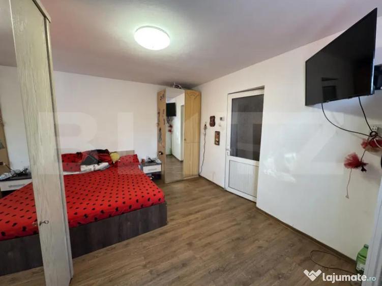 Garsoniera 23 mp, zona Varsaturi - 2