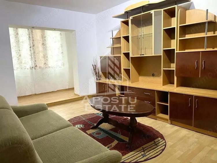 Apartament cu 4 camere,decomandat in zona Lipovei Apartament cu 4 camere,decomandat in zona Lipovei