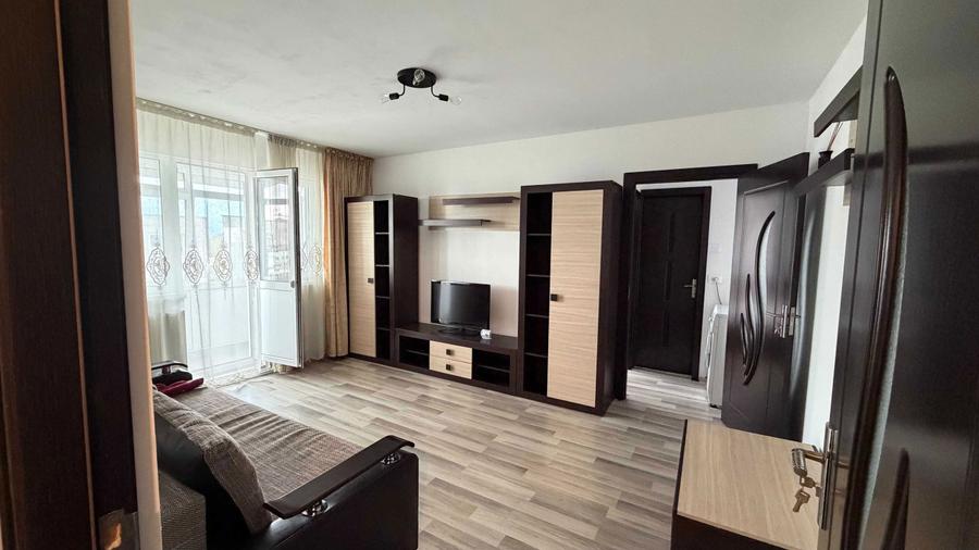 Apartament 2 camere renovat, mobilat centrala proprie fara comision Craiovita Noua 42 m2 - 5