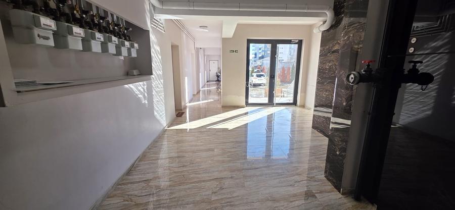 Ocazie ! Mamaia Sat - Hanul cu Peste 3 camere 69 mp. vedere catre mare 98.000 E - 24