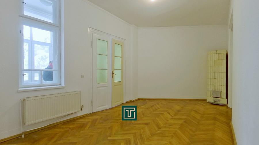 Spațiu versatil de închiriat – central, cu vitrină stradală - 10