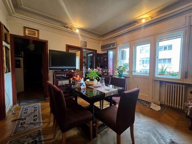 Apartament 5 camere de vanzare Piata Romana 145 mp