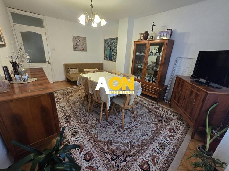 Apartament 4 Camere,79mp Utili, Etaj 2, Zona Cetate - 1