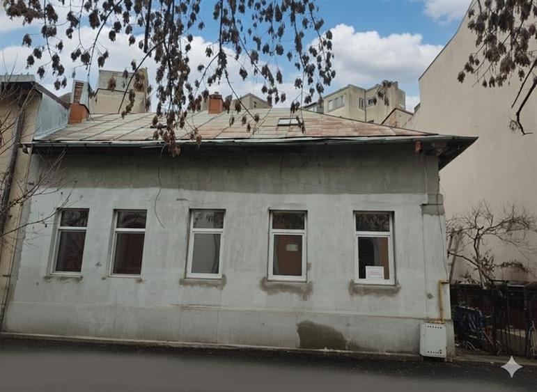 Vanzare garsoniera renovata 2025, in Vila, Mantuleasa - 2