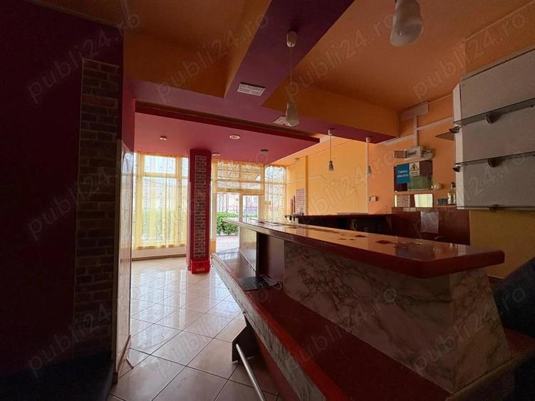 Dau in chirie spatiu comercial in Oradea, zona Rogerius str. I Cantacuzino 75 mp pret 10 Eur mp - 3