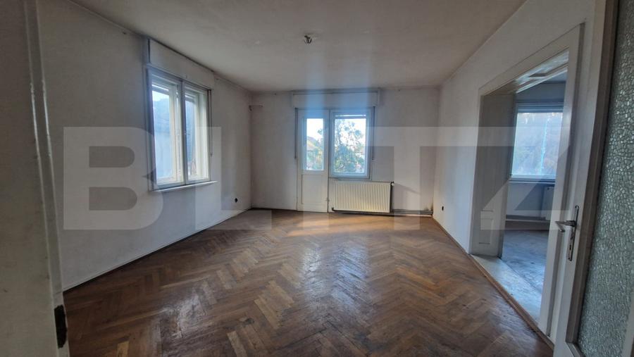 Casa deosebita D-P-E+POD, 6 camere, 200 mp + 1053 mp teren, garaj - Tractorul - 20