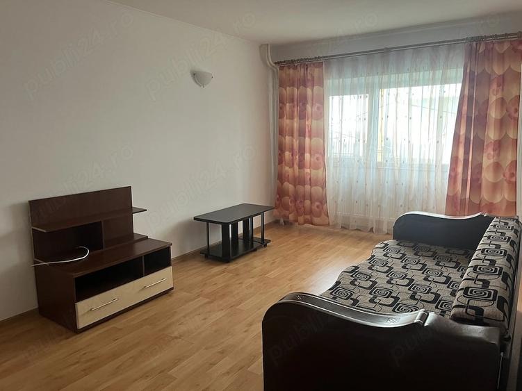 Apartament cu 2 camere decomandat, mobilat în Faleza Nord