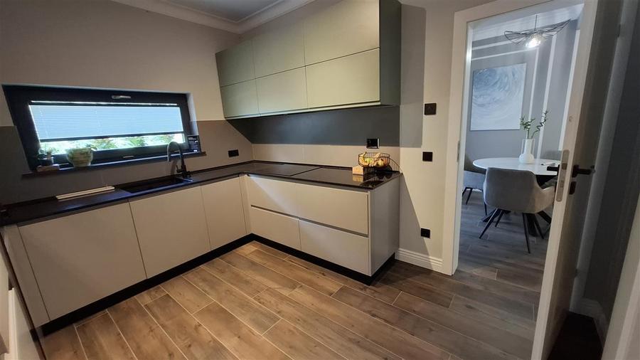 Casa Breazu COPOU, Mobilata utilata,Incalz. pard,Fantana,3 loc de parcare - 4