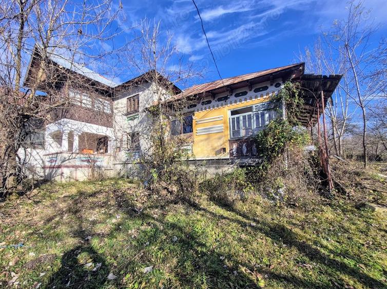 Casa cu teren 1750mp Horezu - 3