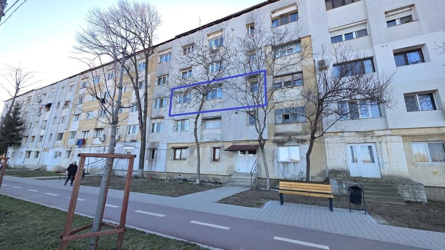 Apartament 2 camere, etaj 2, mobilat și utilat, VASLUI - zona Ana Ipătescu; - 1