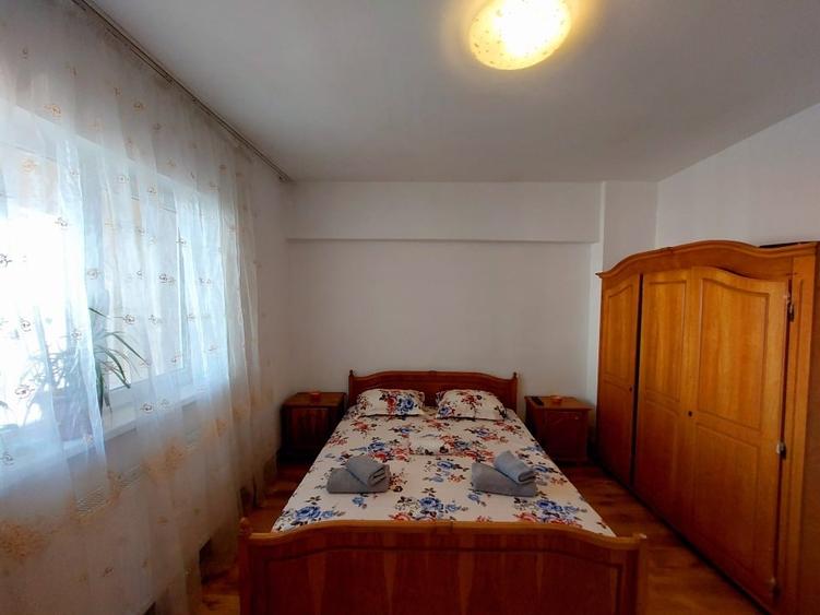 Inchiriez apartament cu 3 camere langa plaja REYNA - 4