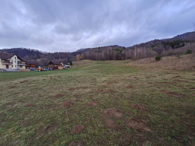 Teren - zonă turistică Râșnov, Glăjărie - 1