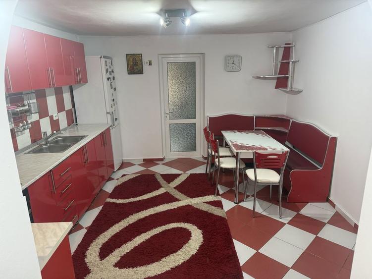 Inchiriez casa ... - 2