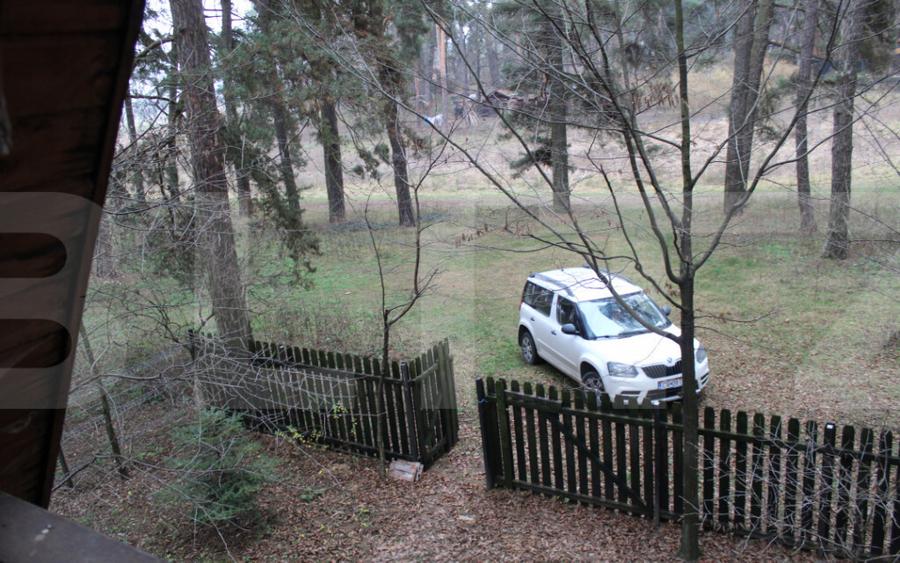 Casu?a de vacan?a langa Lacul Reci lini?te, nat - 1