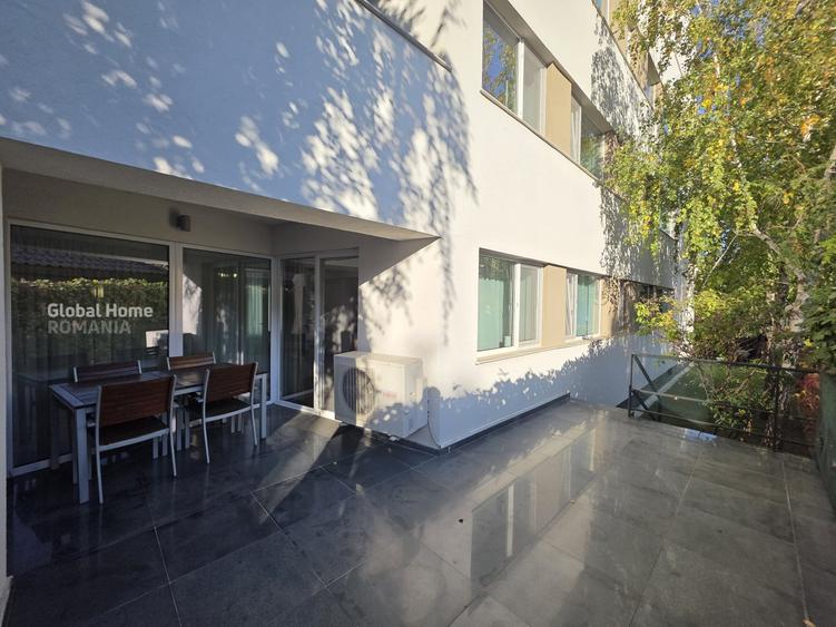 Apartament cu 4 camere semidecomandat, mobilat în Voluntari