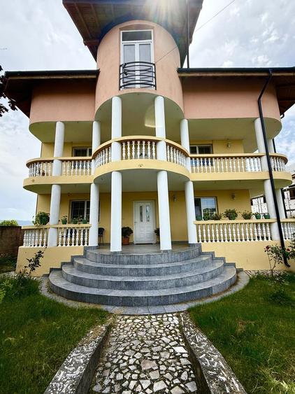 Casa de vanzare 492mp sup. utila, terent 2450mp- Ostroveni, Rm Valcea - 1